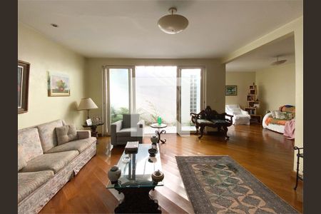 Casa de Condomínio à venda com 5 quartos, 338m² em Vila Elvira, São Paulo