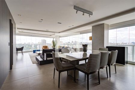 Apartamento à venda com 3 quartos, 219m² em Campo Belo, São Paulo