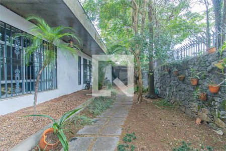 Casa à venda com 5 quartos, 513m² em Chácara Santo Antônio (Zona Sul), São Paulo