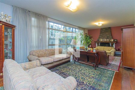 Casa à venda com 5 quartos, 513m² em Chácara Santo Antônio (Zona Sul), São Paulo