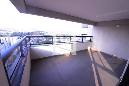 Apartamento à venda com 3 quartos, 161m² em Campestre, Santo André