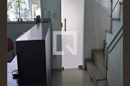 Casa à venda com 2 quartos, 76m² em Jardim Santo Antônio, Santo André
