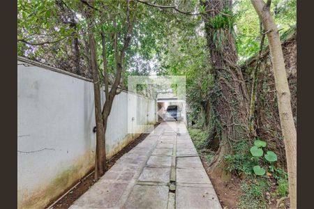 Casa à venda com 4 quartos, 451m² em Santo Amaro, São Paulo