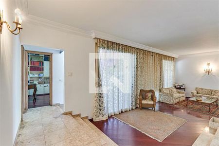 Casa de Condomínio à venda com 4 quartos, 300m² em Santo Amaro, São Paulo