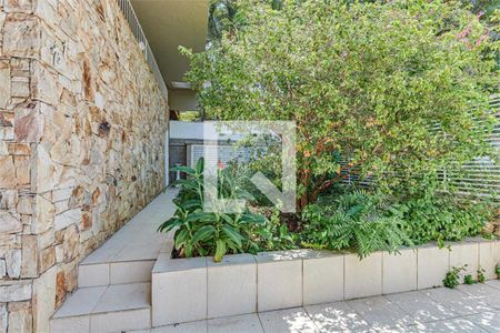 Casa de Condomínio à venda com 4 quartos, 300m² em Santo Amaro, São Paulo