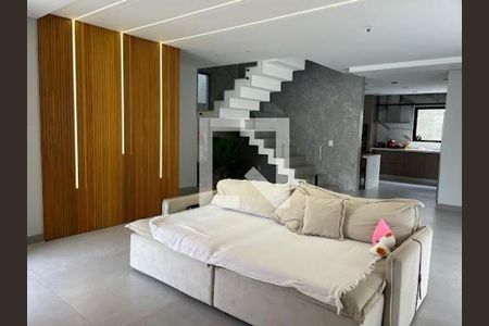 Casa à venda com 3 quartos, 420m² em Vargem Pequena, Rio de Janeiro