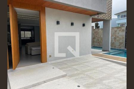 Casa à venda com 3 quartos, 420m² em Vargem Pequena, Rio de Janeiro