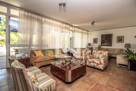 Casa à venda com 4 quartos, 350m² em Santo Amaro, São Paulo