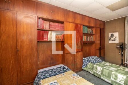 Casa à venda com 4 quartos, 350m² em Santo Amaro, São Paulo