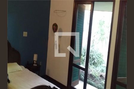 Casa à venda com 4 quartos, 300m² em Chácara Santo Antônio (Zona Sul), São Paulo