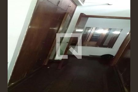 Casa à venda com 4 quartos, 300m² em Chácara Santo Antônio (Zona Sul), São Paulo