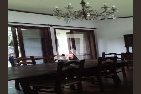 Casa à venda com 4 quartos, 300m² em Chácara Santo Antônio (Zona Sul), São Paulo