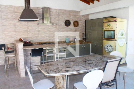 Casa à venda com 3 quartos, 395m² em Interlagos, São Paulo