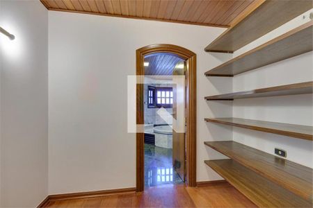 Casa à venda com 4 quartos, 468m² em Interlagos, São Paulo