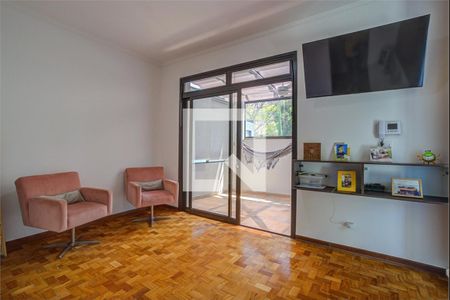 Casa à venda com 4 quartos, 350m² em Granja Julieta, São Paulo