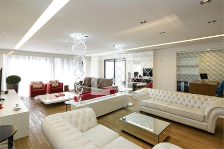 Apartamento à venda com 3 quartos, 370m² em Santo Amaro, São Paulo