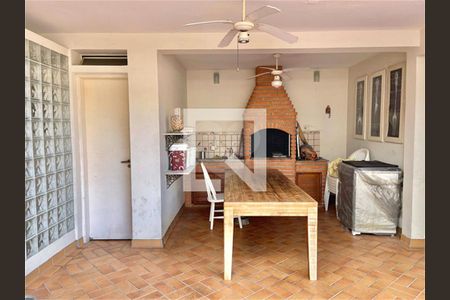 Casa à venda com 4 quartos, 314m² em Granja Julieta, São Paulo