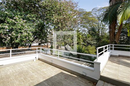 Casa à venda com 3 quartos, 290m² em Campo Belo, São Paulo