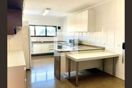 Apartamento à venda com 4 quartos, 370m² em Santo Amaro, São Paulo