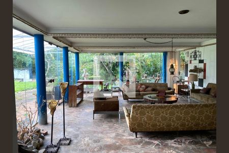 Casa à venda com 4 quartos, 563m² em Santo Amaro, São Paulo