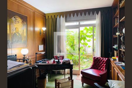 Casa à venda com 4 quartos, 563m² em Santo Amaro, São Paulo