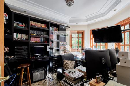 Casa à venda com 4 quartos, 448m² em Interlagos, São Paulo