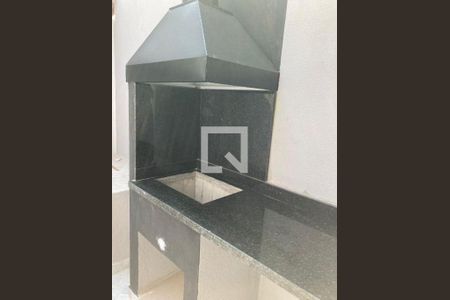 Casa à venda com 3 quartos, 125m² em Vila do Bosque, São Paulo