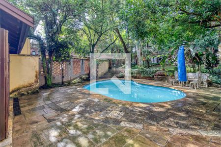 Casa à venda com 8 quartos, 527m² em Santo Amaro, São Paulo