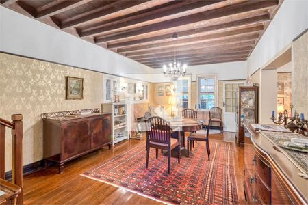 Casa à venda com 8 quartos, 527m² em Santo Amaro, São Paulo