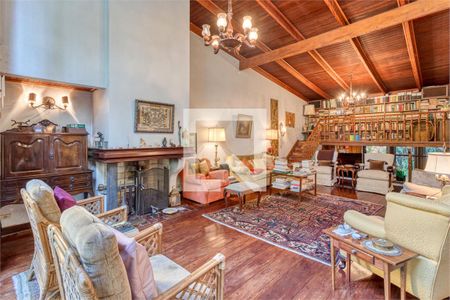 Casa à venda com 8 quartos, 527m² em Santo Amaro, São Paulo