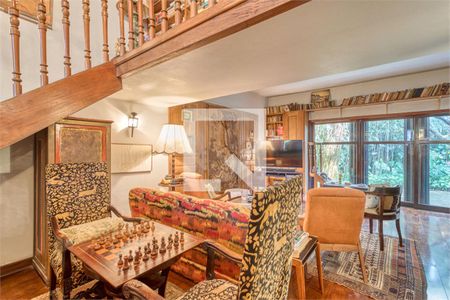 Casa à venda com 8 quartos, 527m² em Santo Amaro, São Paulo