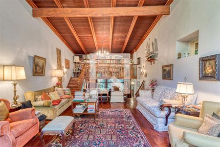 Casa à venda com 8 quartos, 527m² em Santo Amaro, São Paulo