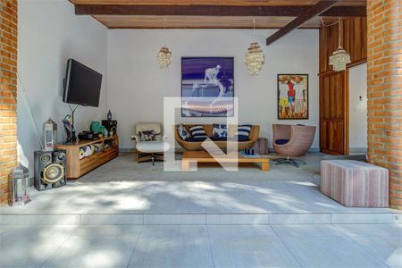 Casa de Condomínio à venda com 4 quartos, 360m² em Jardim Marajoara, São Paulo