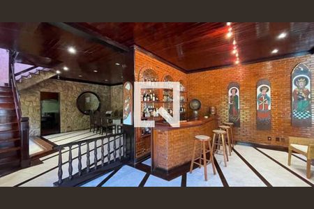 Sala de casa de condomínio à venda com 5 quartos, 385m² em Recreio dos Bandeirantes, Rio de Janeiro