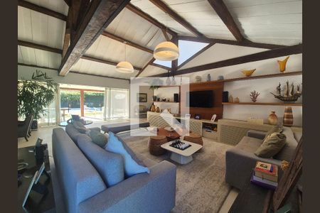 Sala de casa de condomínio à venda com 4 quartos, 800m² em Barra da Tijuca, Rio de Janeiro