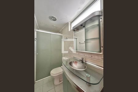 Banheiro de apartamento para alugar com 3 quartos, 84m² em Centro, São Leopoldo