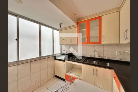 Cozinha de apartamento para alugar com 3 quartos, 84m² em Centro, São Leopoldo