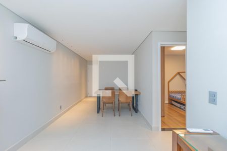 Sala de apartamento à venda com 2 quartos, 174m² em Nova Suíça, Belo Horizonte