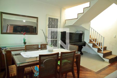 Sala de casa à venda com 4 quartos, 179m² em Vila Jordanopolis, São Bernardo do Campo