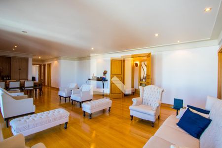 Detalhes da Sala de estar/Jantar  de apartamento à venda com 4 quartos, 320m² em Centro, Santo André