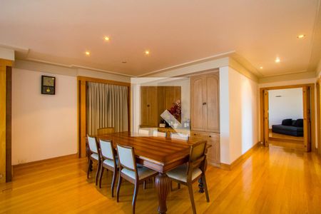 Sala de estar/Jantar de apartamento à venda com 4 quartos, 320m² em Centro, Santo André