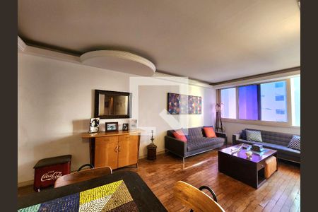 Sala de apartamento à venda com 3 quartos, 90m² em Moema, São Paulo