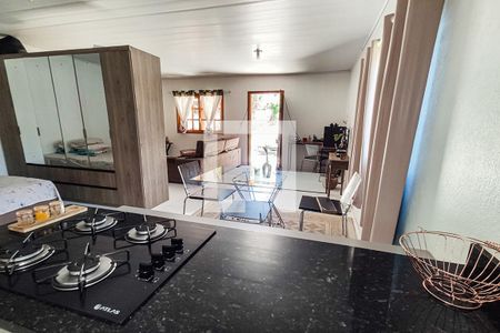 Cozinha de casa à venda com 1 quarto, 68m² em Santos Dumont, São Leopoldo