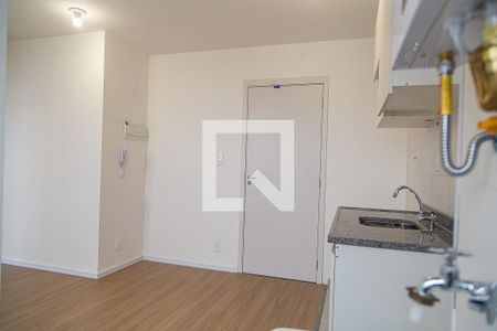Sala/Cozinha de apartamento para alugar com 2 quartos, 37m² em Vila Mira, São Paulo
