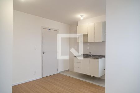 Sala/Cozinha de apartamento para alugar com 2 quartos, 37m² em Vila Mira, São Paulo