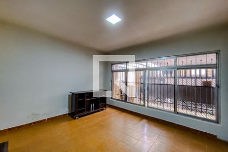 Sala de casa para alugar com 2 quartos, 180m² em Vila Bertioga, São Paulo