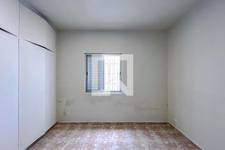 Quarto 1 de casa para alugar com 2 quartos, 180m² em Vila Bertioga, São Paulo