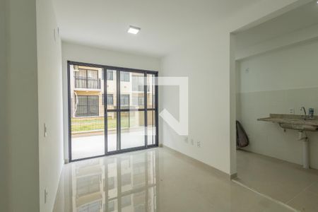 Sala de apartamento para alugar com 2 quartos, 70m² em Recreio dos Bandeirantes, Rio de Janeiro