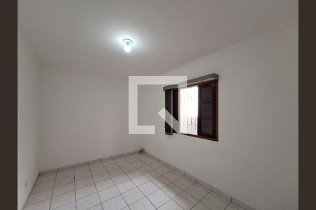 Quarto 2 de casa para alugar com 3 quartos, 116m² em Vila Romero, São Paulo