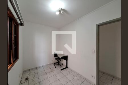 Quarto 1 de casa para alugar com 3 quartos, 116m² em Vila Romero, São Paulo